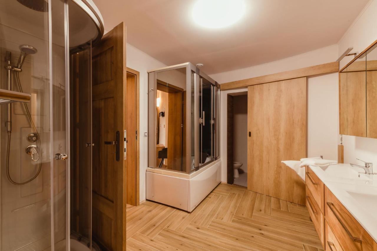 Hotel Dymnik Rumburk Eksteriør bilde